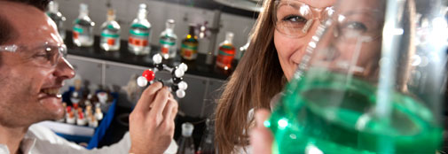Studieretningsprojektet på Kemisk Institut giver dig mulighed for at møde både forskere og studerende og snuse til studiet.